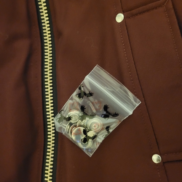 Moose Knuckle Oxblood Beaver Jacket NWT - Picture 3 of 8
